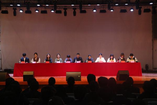 "C:\Users\王洁\Desktop\图片1600.jpg"