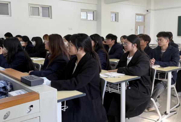 "C:\Users\王洁\Desktop\图片3600.jpg"