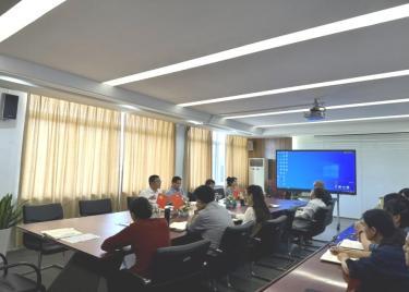 商学院召开党政联席会议全面部署新学期工作 锚定立德树人根本任务