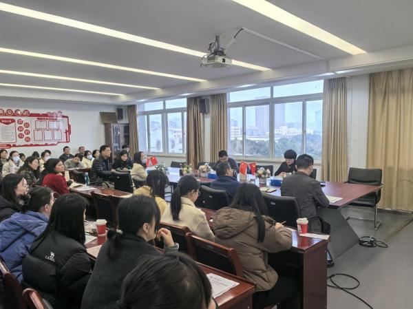 "C:\Users\gy111\Desktop\图片2600.jpg"