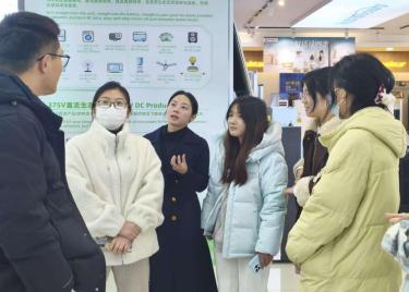 校企协同促创新，实践研学启新篇——我校商学院师生赴荣电集团开展三创赛实战研学活动