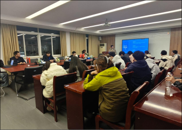 商学院成功举办“以书为友，共赴新知”读书分享会