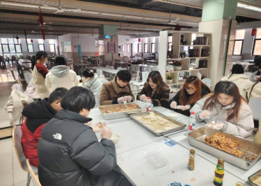 商学院院务助理团成功举办冬至主题活动