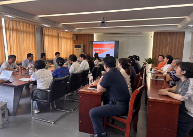 商学院组织召开专业建设论证会