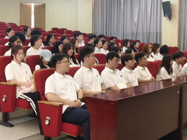 "C:\Users\王洁\Desktop\图片2(1)600.png"