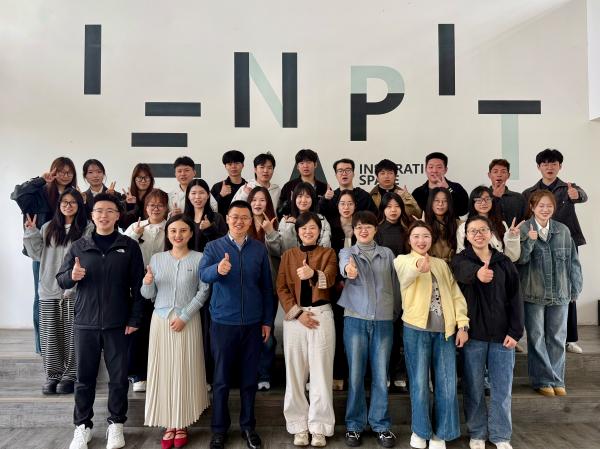 "C:\Users\gy111\Desktop\图片2600.jpg"