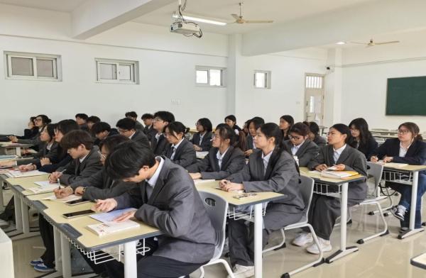 "C:\Users\gy111\Desktop\图片2600.jpg"