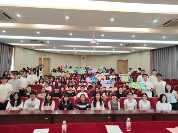 "C:\Users\gy111\Desktop\图片2600.jpg"