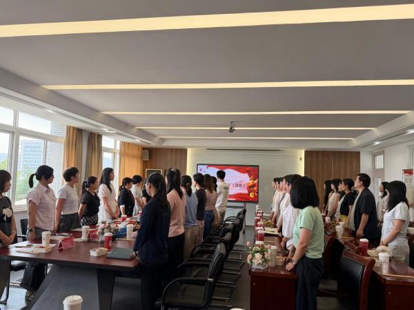 "C:\Users\gy111\Desktop\图片2600.jpg"