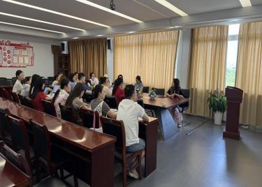 商学院开展2026年度初、中级职称申报专项培训